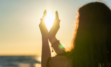 Літнє сонцестояння 2025: найдовший день року, що дарує силу сонця