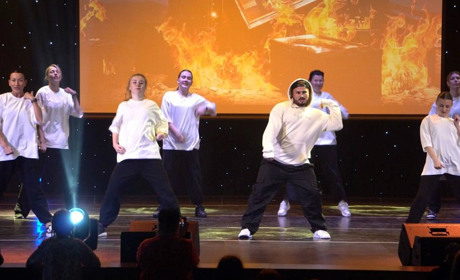 Мистецтво заради Перемоги: концерт фастівської "NGDS dance studio" на підтримку ЗСУ