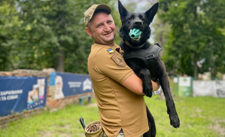 «Коли працюємо, ми як одне ціле»: історія кінолога Івана Капелько з Глухова та його вівчарки Арлетти