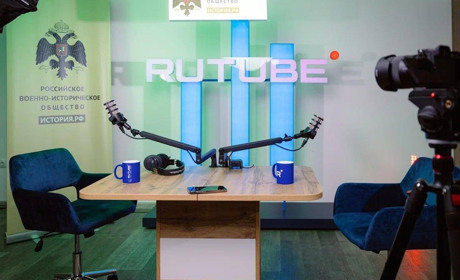 У Мелітополі окупанти відкрили студію російського відеохостингу Rutube для блогерів