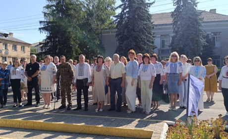 День Конституції у Захарівці: з болем у серці, з вірою в перемогу