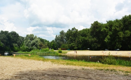 У Гадячі якість води на пляжі відповідає нормам. Результати дослідження