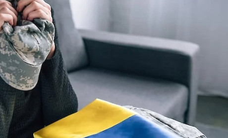 Родини зниклих безвісти захисників на Хмельниччині можуть ознайомитись з каталогом невпізнаних тіл