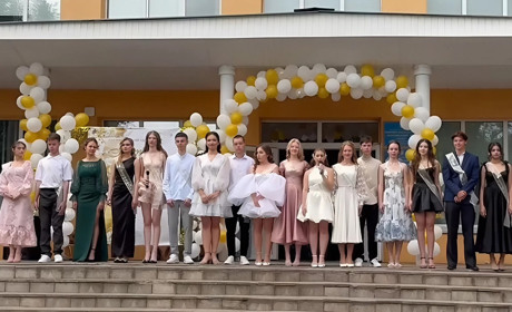 Золотий фонд Ржищівщини - 2025: 7 випускників 11-х класів отримали свідоцтва з відзнакою