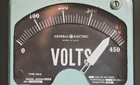 Тепер - 230. З 1 липня Україна перейшла на новий стандарт напруги: що зміниться