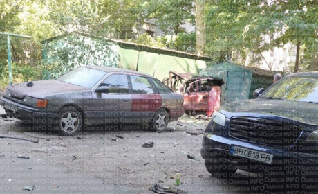 Вибух авто в Одесі кваліфікували як спробу теракту — СБУ розпочала розслідування