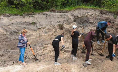 У Підлісцях досліджують історію «Богданової каплиці»