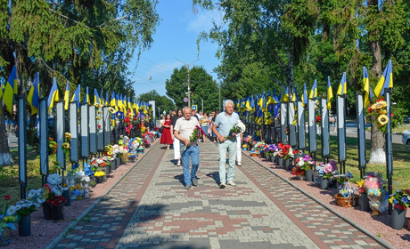 Урочистості з нагоди Дня Української Державності в Кагарлику: вшанували Героїв та Великого Кобзаря