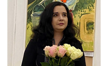"Україна крізь призму сьогодення": у Фастові відкрили виставку живопису Марії Полякової