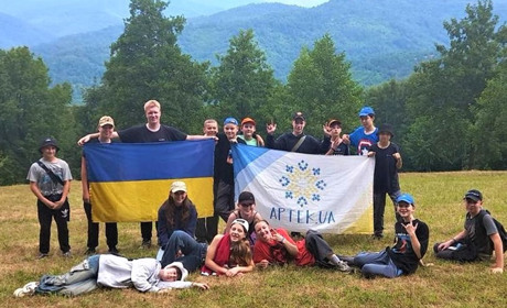 Нікопольські діти повернулися з відпочинку в літніх таборах