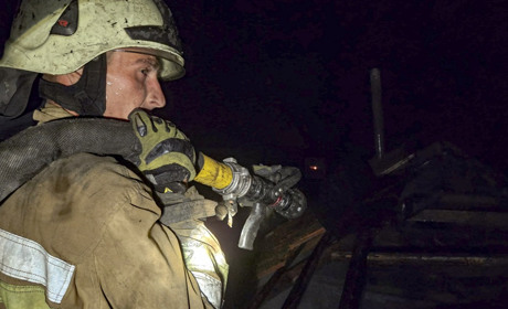 Через вогонь у Миколаївській області загинула літня жінка, ще одна — в опіковому відділенні