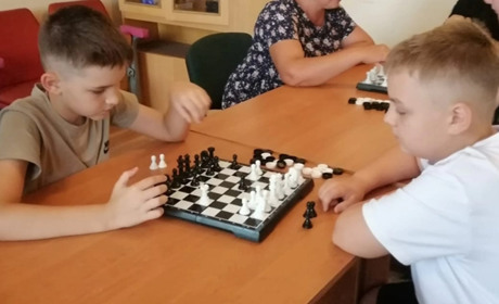У Центрі підтримки мешканців Великоновосілківської громади відбувся шаховий турнір