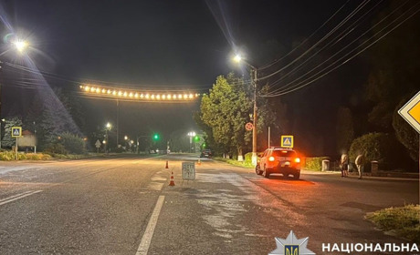 ДТП у середмісті Кагарлика — на «зебрі» автівка збила чоловіка