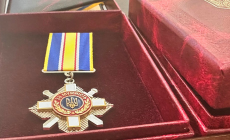 У Південному орденами «За мужність» відзначили двох полеглих військових