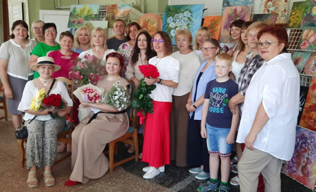 У бібліотеці відкрилася персональна виставка художниці з Ніжина Алли Кощієнко