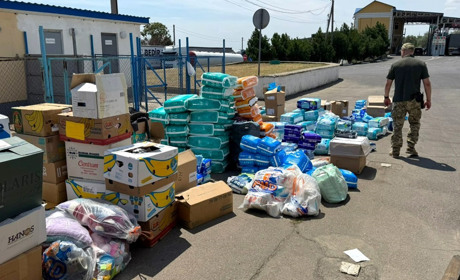 Контрабанда під виглядом "гуманітарки": на Одещині зупинили фуру з товаром 1 млн грн