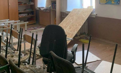 Окупанти вдень атакували центр Херсона з авіації, артилерією та дронами