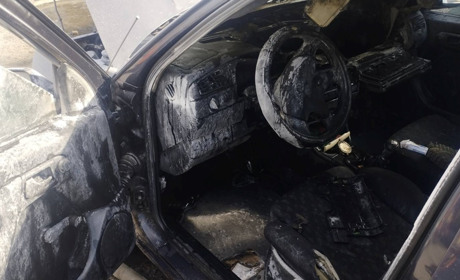 Пожежа в центрі Кагарлика - вогонь пошкодив автівку