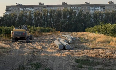 Окупанти знищили Сади Філібера в Мелітополі — будують лікарню