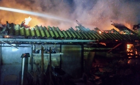 Дві пожежі за один день - у Мирівці в сусідів горіли господарчі будівлі