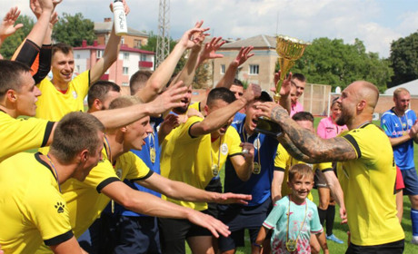Полонський футбольний клуб втретє став володарем Кубка області