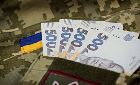 До Дня Незалежності ветерани війни можуть отримати грошову допомогу: куди звертатися