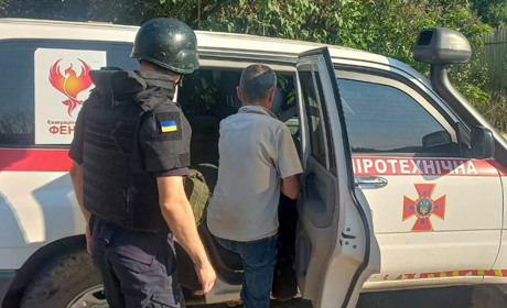У Куп’янську рятувальники евакуювали трьох цивільних із прифронтової зони