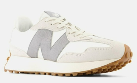 Огляд водостійких моделей: жіночі кросівки New Balance для будь-якої погоди