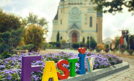 Фастів відвідала французька делегація з проєктом оновлення одного з мікрорайонів міста