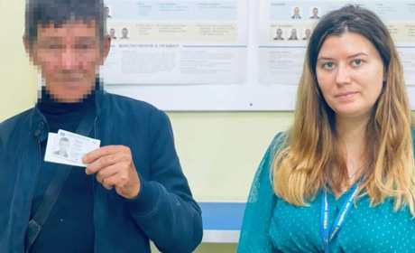 Черкащанин вперше за 20 років отримав паспорт громадянина України