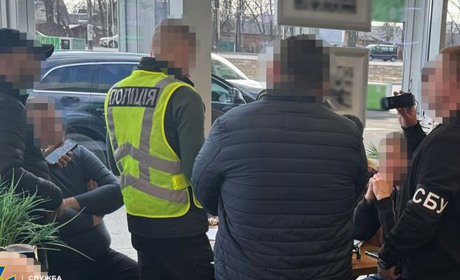 На Житомирщині судитимуть трьох осіб за корупційну схему з державною землею на мільйони гривень