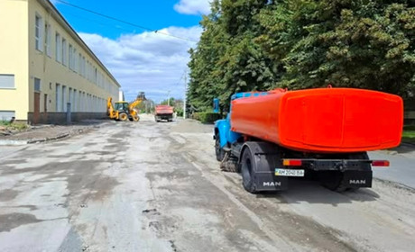 Розпочався капремонт вулиці Лесі Українки: буде світлофор, велодоріжка та інклюзивна інфраструктура