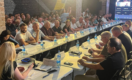 «Згуртовані громади»: делегація Кагарличчини зустрілася в Запоріжжі з партнерами з Енергодару