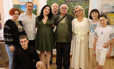 У Фастівському музеї відкрилася арт-виставка «Поклик душі» Вікторії Костоглод