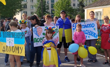 У Гущинцях зустріли земляка, який повернувся з полону