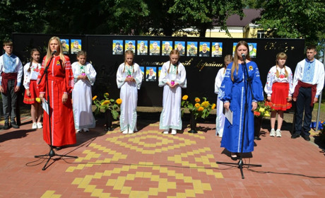 У Березівській громаді відкрили Меморіал загиблим воїнам