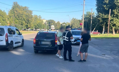 У Гадячі під час ДТП постраждала пасажирка мотоцикла