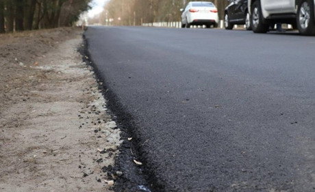 До уваги патрульної служби: мало вказівників поворотів на дорозі Корюківка-Холми