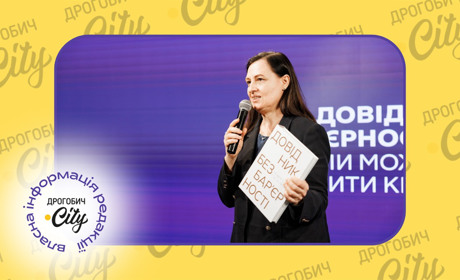 Не чіпайте тростину: у львівській Zenyk Art Gallery обговорили правила безбар’єрної комунікації