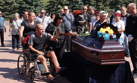 Загинув на Курщині: у Південноукраїнську попрощалися із солдатом В’ячеславом Баковим