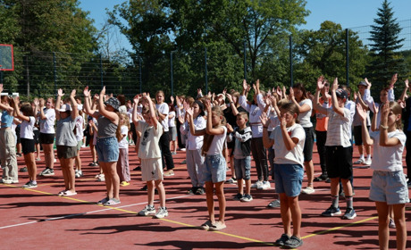 Яскравий відпочинок: дітей Старокостянтинівської громади оздоровили в таборі «Еко Ленд»