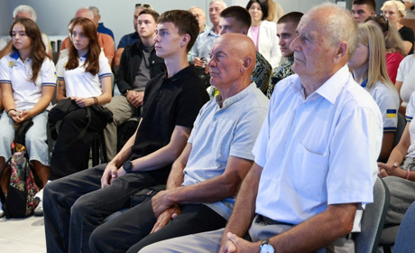 Наші - на висоті! Старокостянтинівських спортсменів відзначили обласними преміями