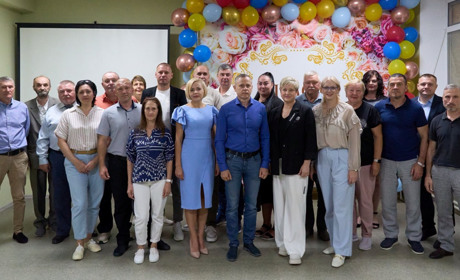 У Нікополі відзначили кращих представників спортивної галузі до Дня фізичної культури і спорту