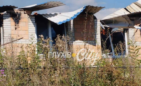 Росіяни обстріляли два села Есманьської громади: згоріло п’ять будинків
