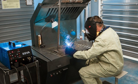 Шукають електрогазозварника на 24 тисячі зарплати: вакансії на Переяславщині від Центру зайнятості