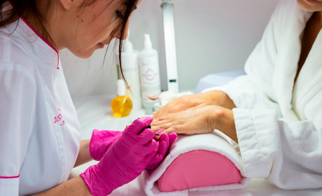 Місячний календар краси та здоров'я на жовтень 2025: як планувати догляд за собою та важливі справи