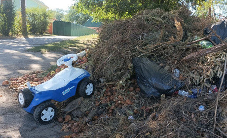 У Гадячі оштрафували жінку за несанкціоноване викидання сміття