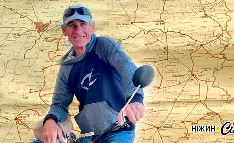 76-річний Михайло Павловський.. 60 тисяч кілометрів свободи на двоколісному