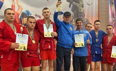 Спортсмени з Долинської здобули перші місця у своїх вагових категоріях