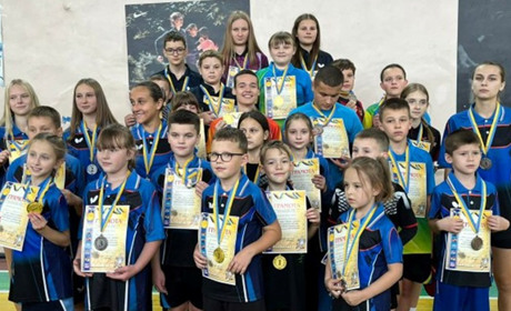 Глухівські тенісисти вибороли призові місця на обласних змаганнях у Кролевці